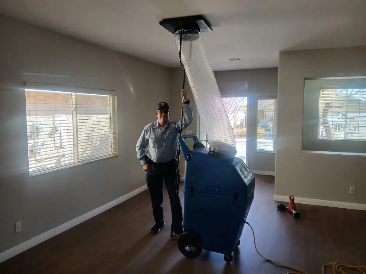 Professional AC Repair work inside a Santa Clara home